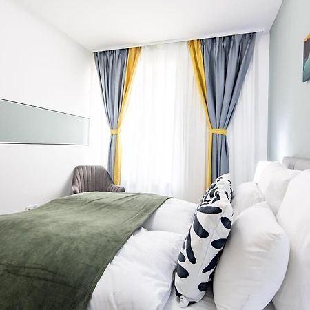 Free Parking - Balcony - Sunny - New Apartment Будапеща Екстериор снимка