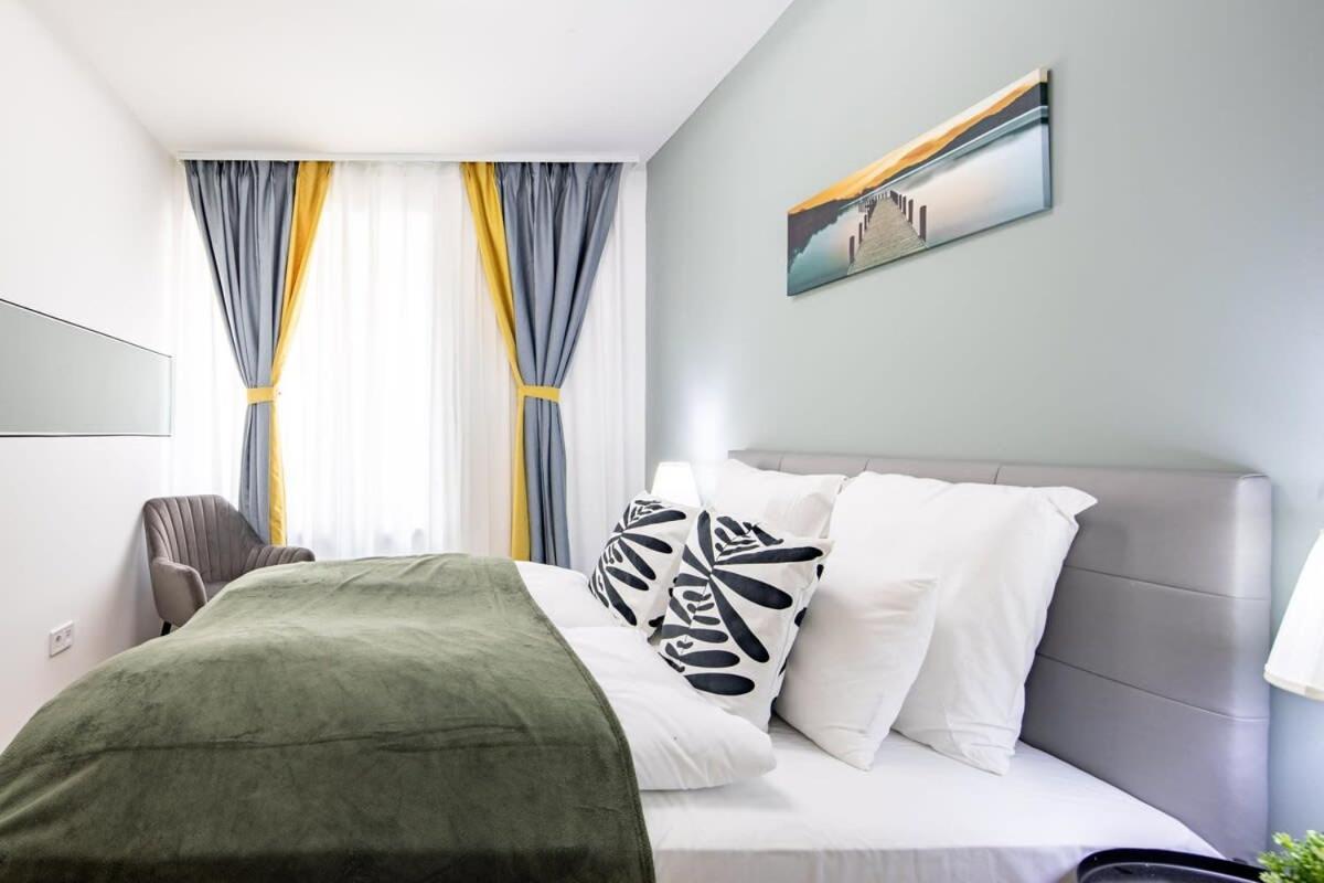 Free Parking - Balcony - Sunny - New Apartment Будапеща Екстериор снимка