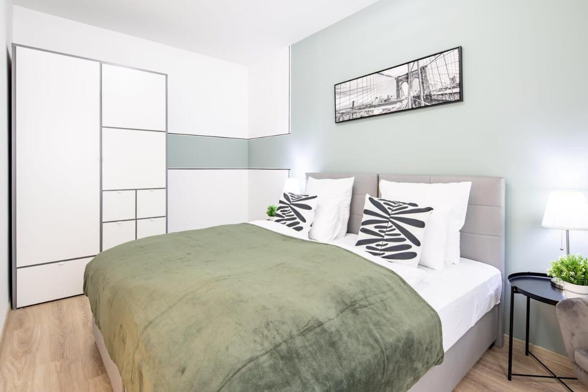 Free Parking - Balcony - Sunny - New Apartment Будапеща Екстериор снимка